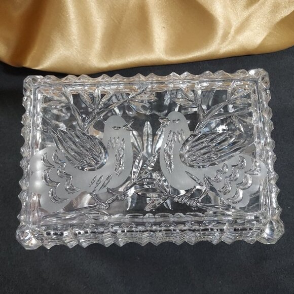 Hofbauer Byrdes Highly Collectible Crystal Bird Box - Picture 1 of 8